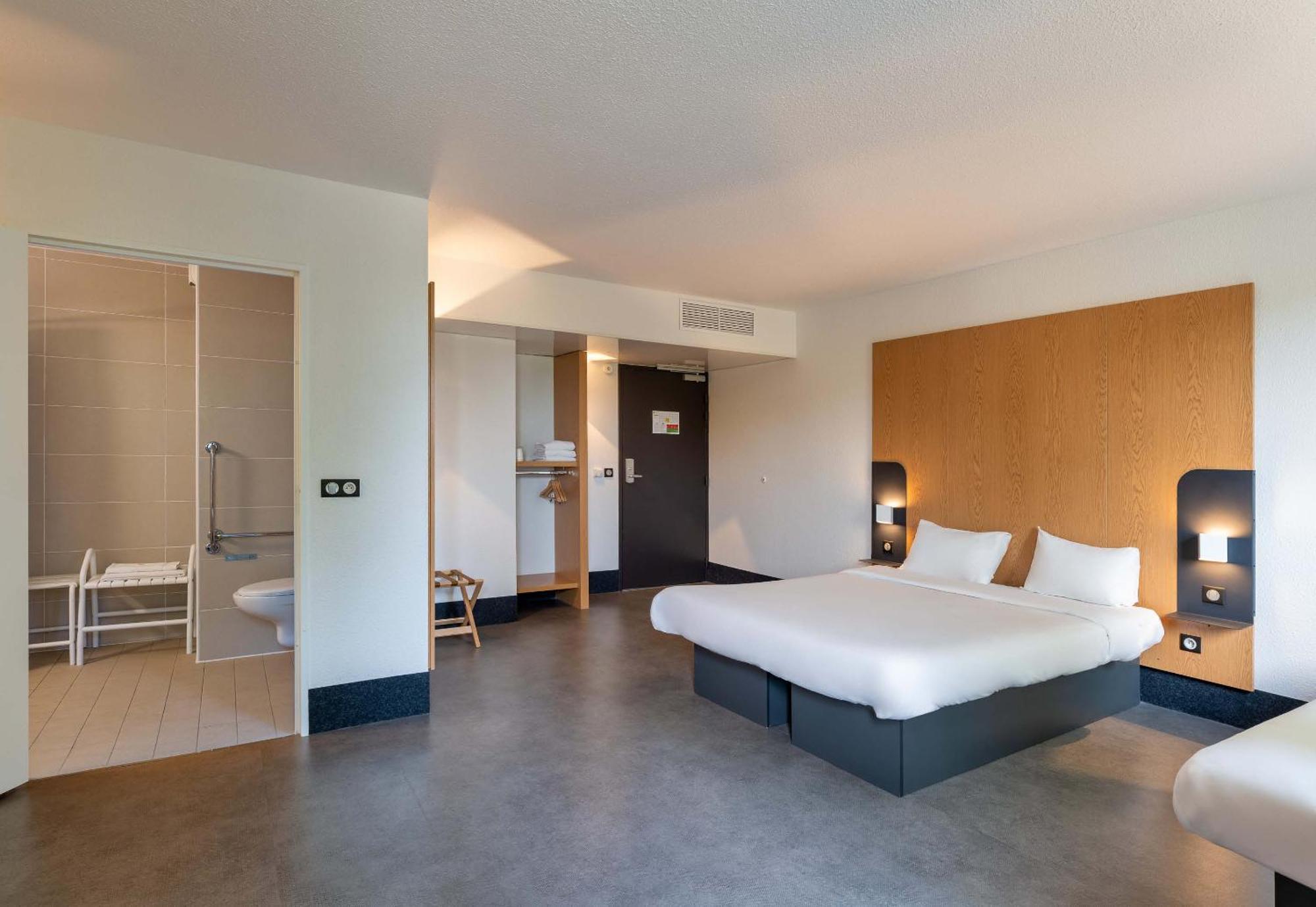 B&B Hotel Lyon Eurexpo Chassieu Zewnętrze zdjęcie